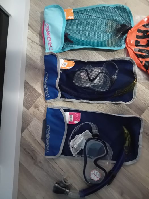 Vând echipament pentru scufundari: masca, tub, noi cu eticheta, TRIBOR