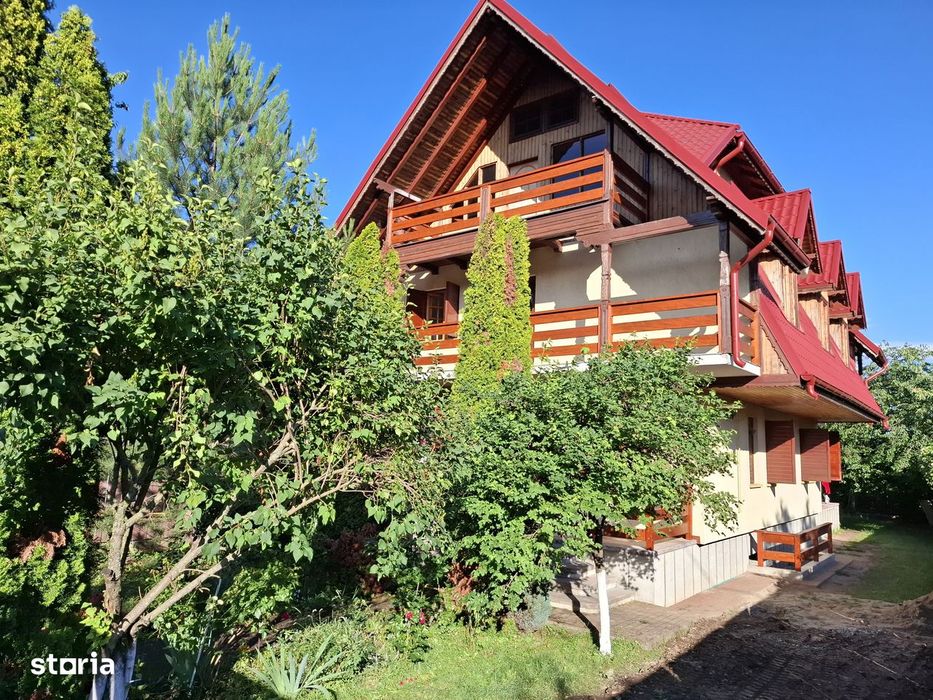 Casa si curte pentru o familie
