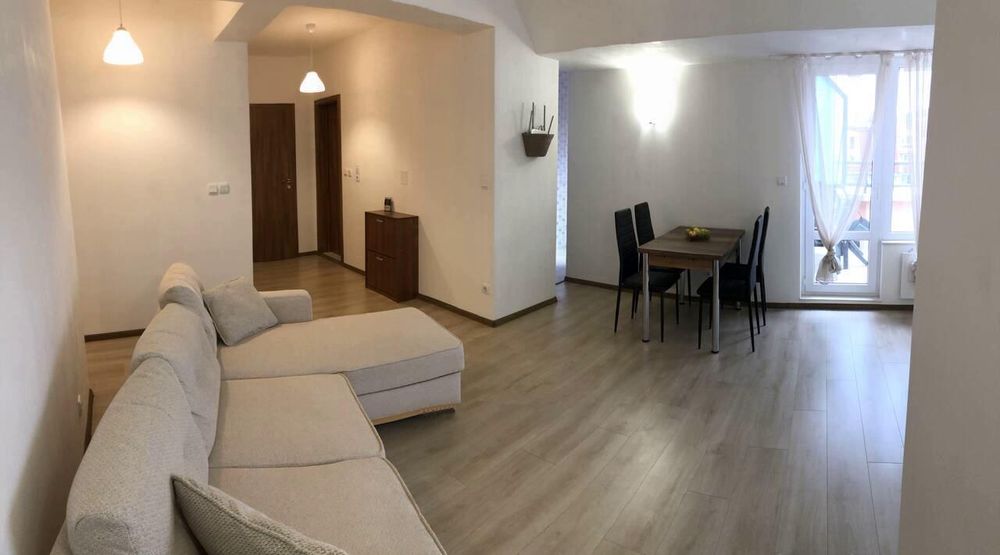 Дава се под наем Тристаен апартамент в София, Младост 4 - 75 кв.м за 699 € - Снимка #1