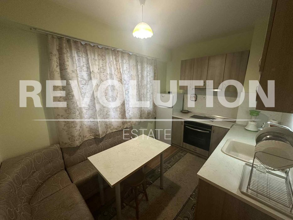 Дава се под наем Едностаен апартамент в Пловдив, Христо Смирненски - 45 кв.м за 300 € - Снимка #1