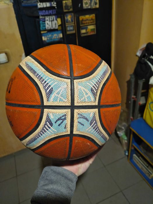 Професионален Баскетболен трофей! Molten GL7X от FIBA евротурнири на Левски София! Basketball