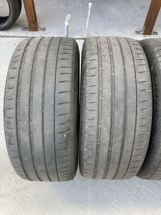 Лятни гуми спорт пакет 325-35-23 задни и 285-40-23