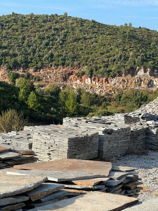 Piatra Naturala de Munte