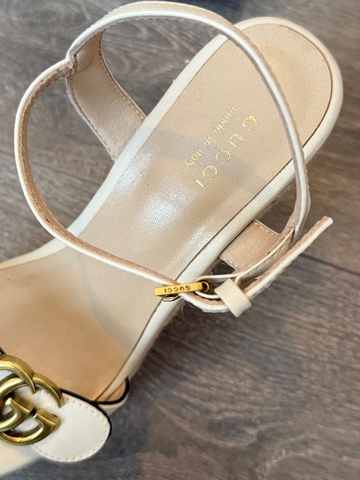 Сандали Gucci с платформа 38н