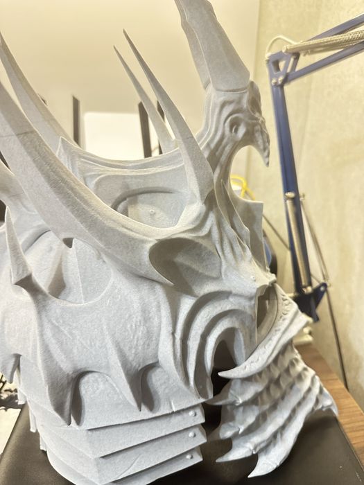 Шлем под актерский костюм срочно продам для  с’емок в фильмах можно