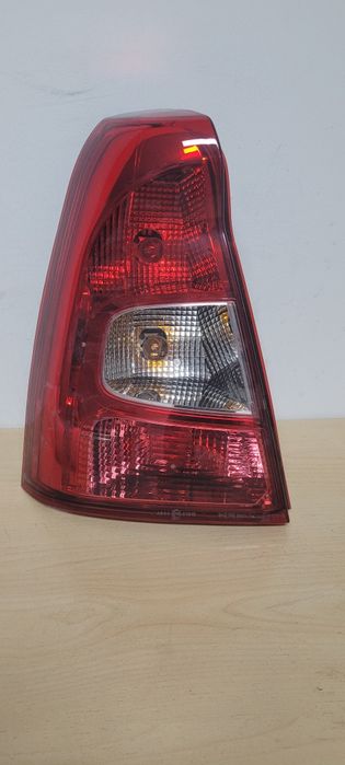 Stop stanga Dacia Logan 1