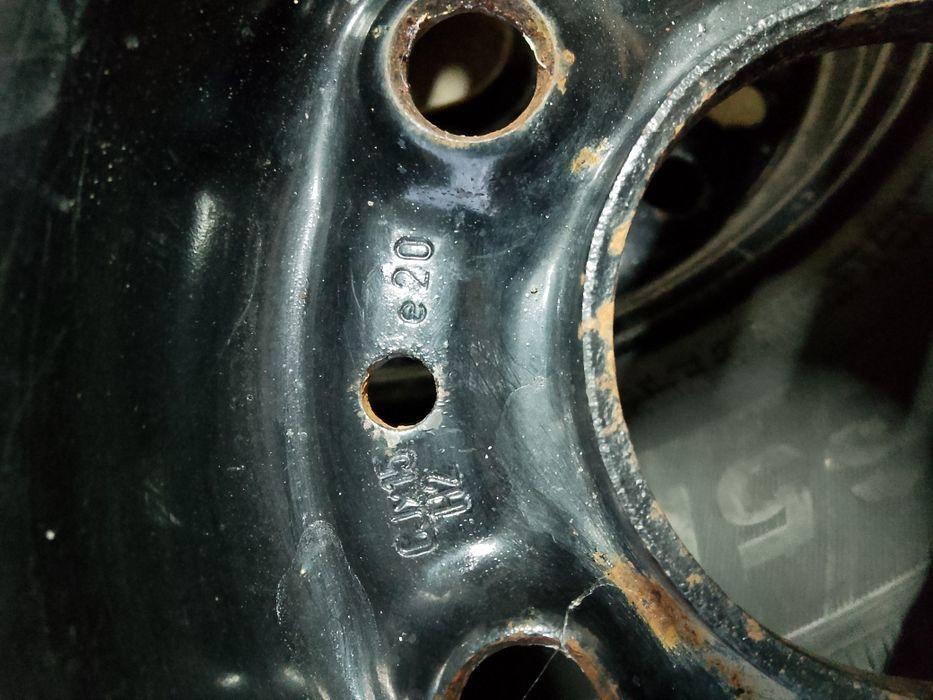 Зимняя резина с дисками БМВ