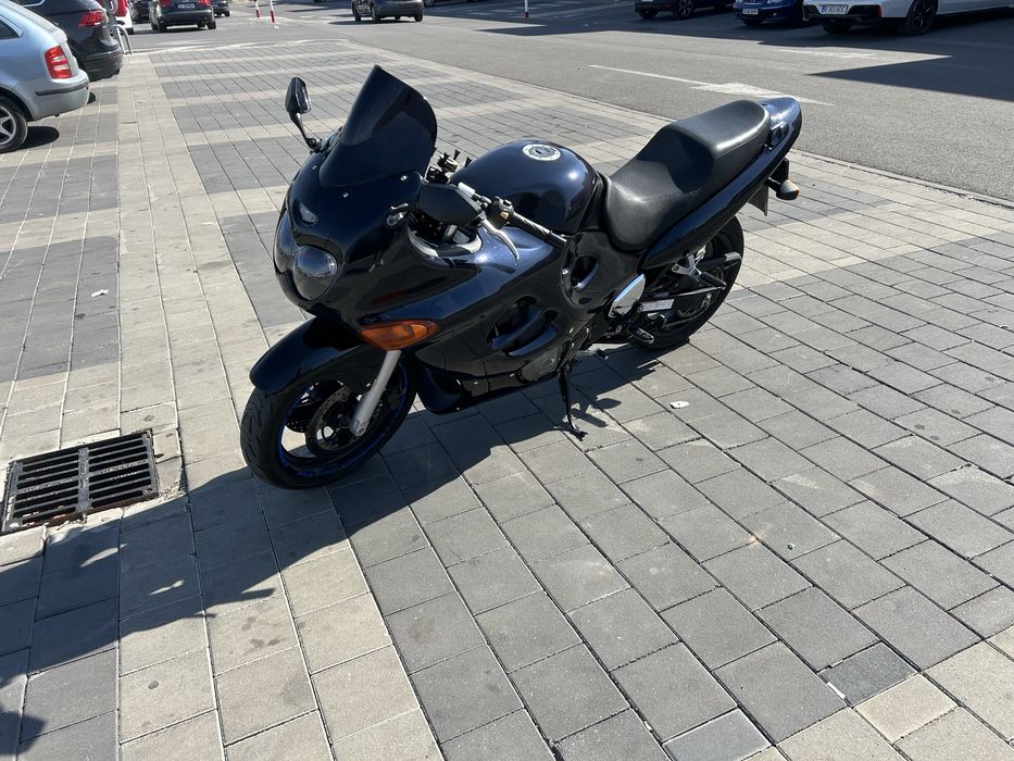 Vand Suzuki gsxf (katana) 600cc Limitat a2 legal   Accept Variante Auto