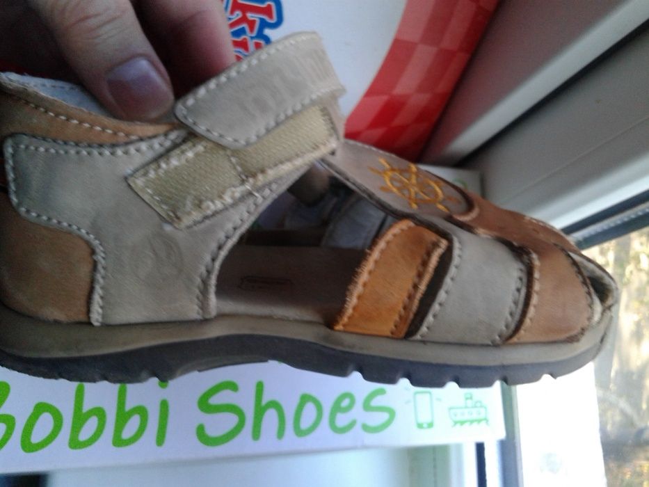 Incaltaminte copii 0-7 ani, foarte bine intetinuta