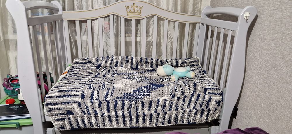 Продам манеж в отличном состоянии