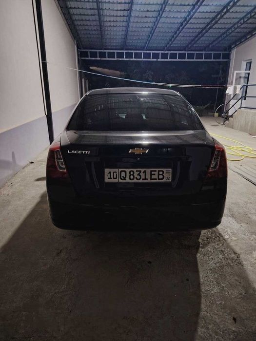Gentra Xolati idiyal rangi Qora 2023 yil 10 000 km yurgan Mexanika