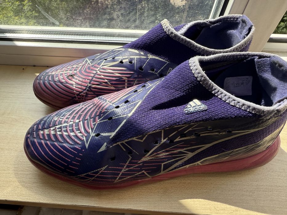 Сороконожки адидас предатор лч