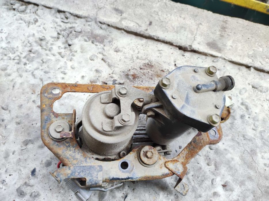 Компрессор насос пневмоподвески Lexus rx300 rx330 rx 350