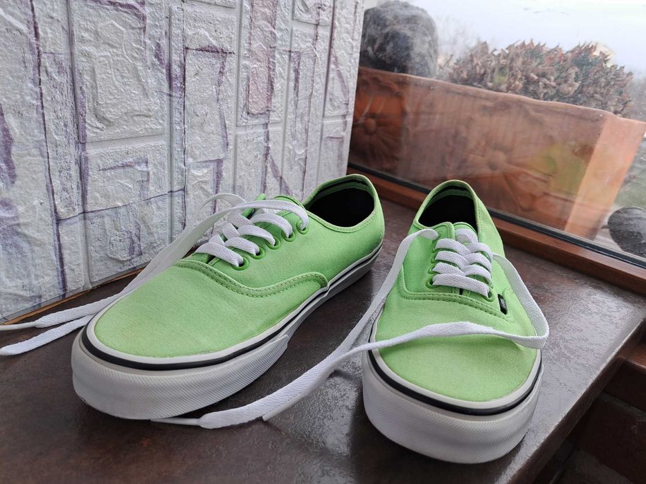 мъжки кецове,спортни обувки,маратонки,гуменки,ном43 Vans,ванс