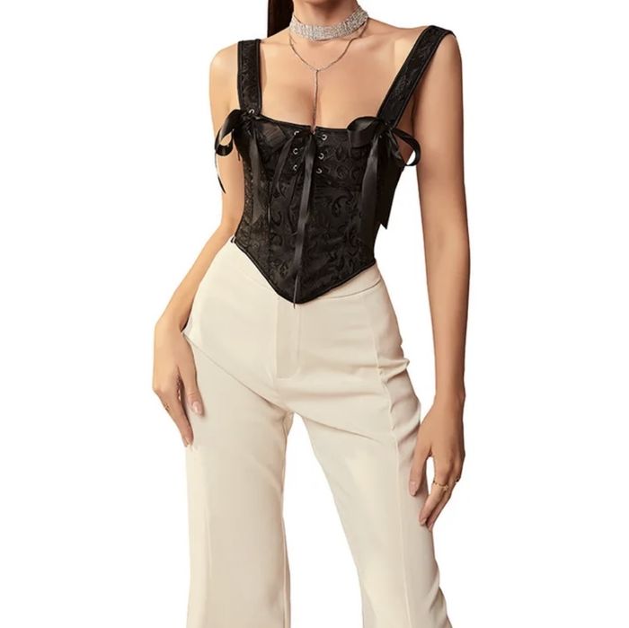 Чёрный винтажный корсет