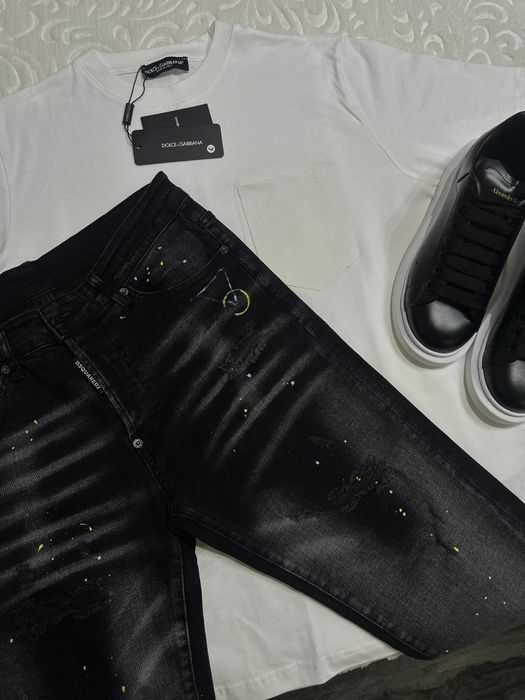 Blugi dsq si tricouri