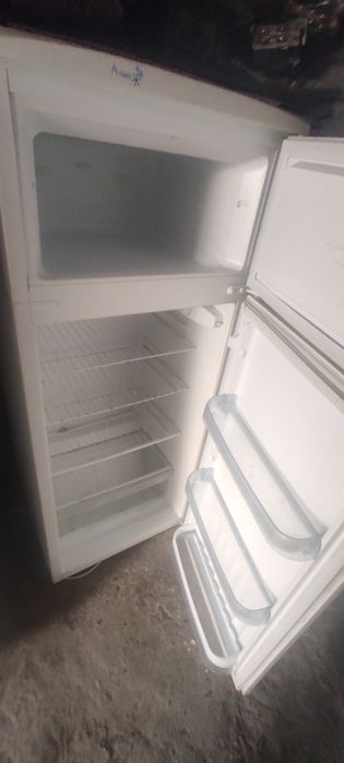 Небольшой холодильник с доставкой