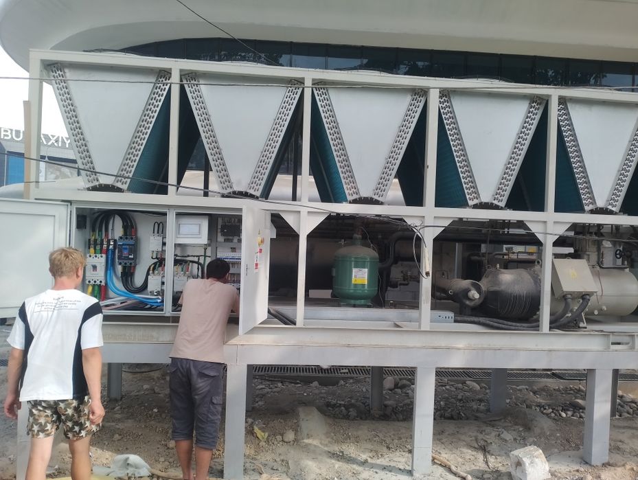 Промышленный холодильник