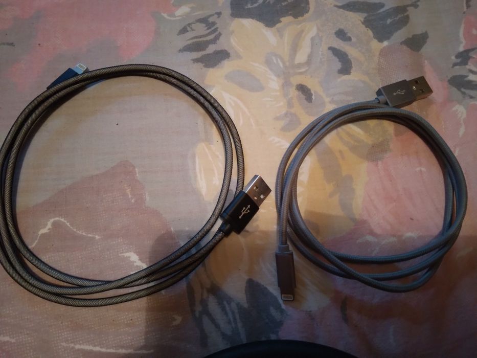 Cabluri iphone, scart, hdmi