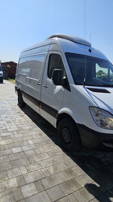 Vând Mercedes-Benz Frigorific