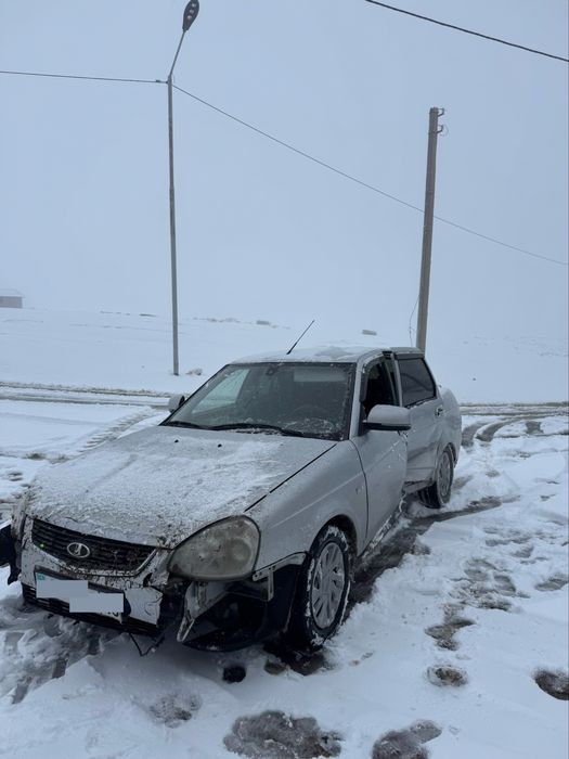 Приора 1 2011 года