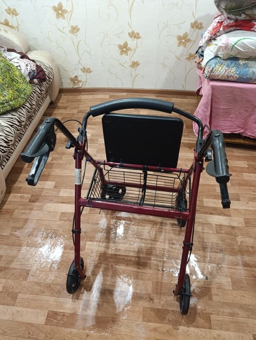 Ходунки для взрослых