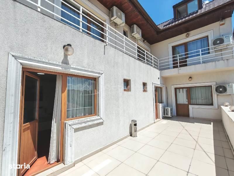 Vanzare - Cladire Comerciala   -  Investitie - Unitate Hoteliera - 17
