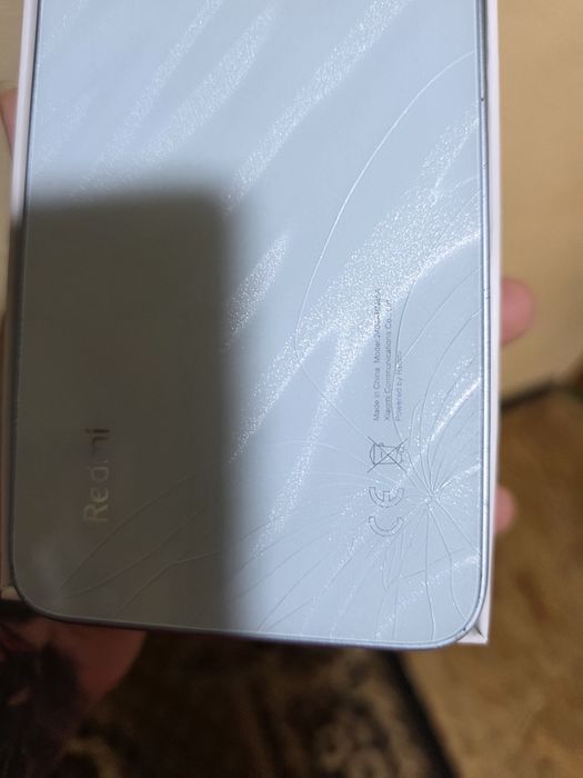 Продается телефон Xiaomi Redmi 13