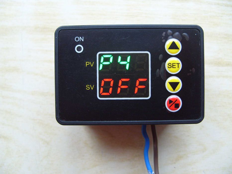 Мултифункционално електронно реле за време T2310/24V