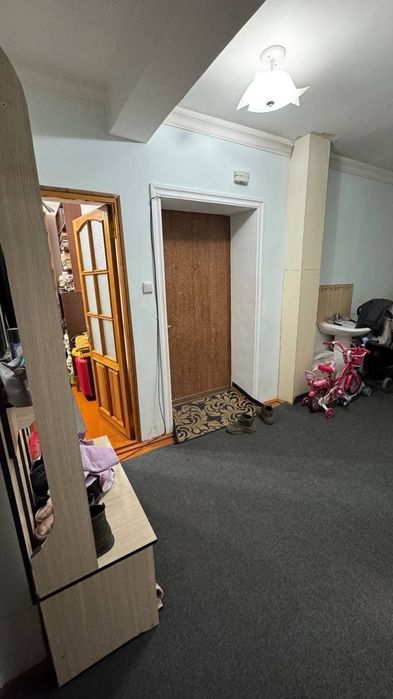 Продается квартира Юнусабад 18кв 3/1/4