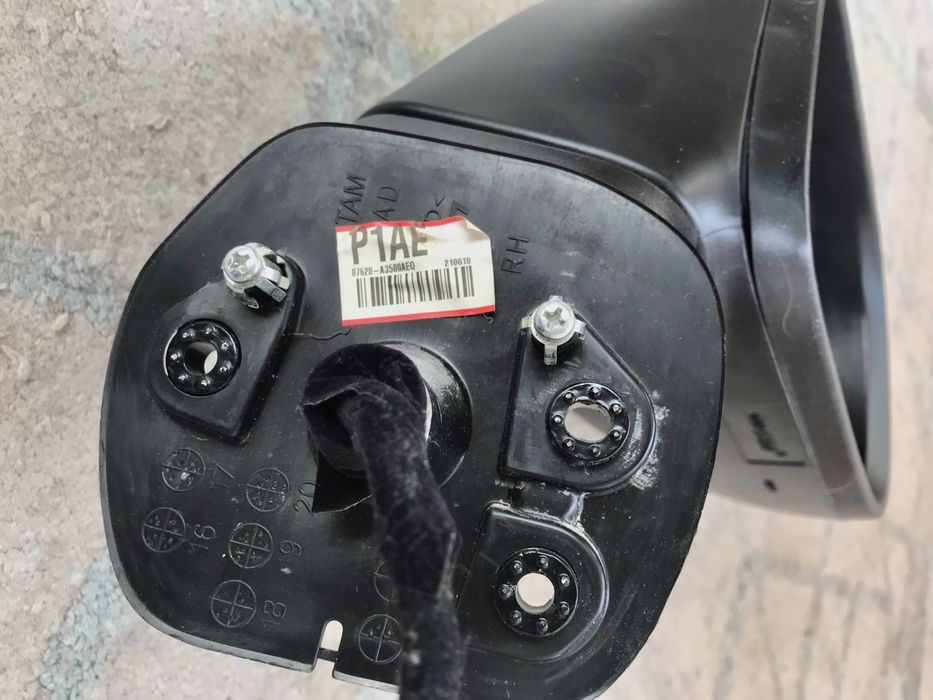 Правое зеркало KIA Ray (корпус)