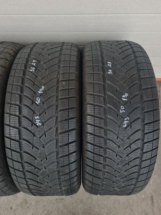 Зимни гуми 4 броя GOODYEAR UltraGrip 245 50 R19 дот 3523