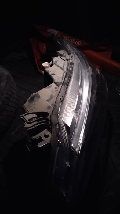 Левый фар Chevrolet Onix Primer