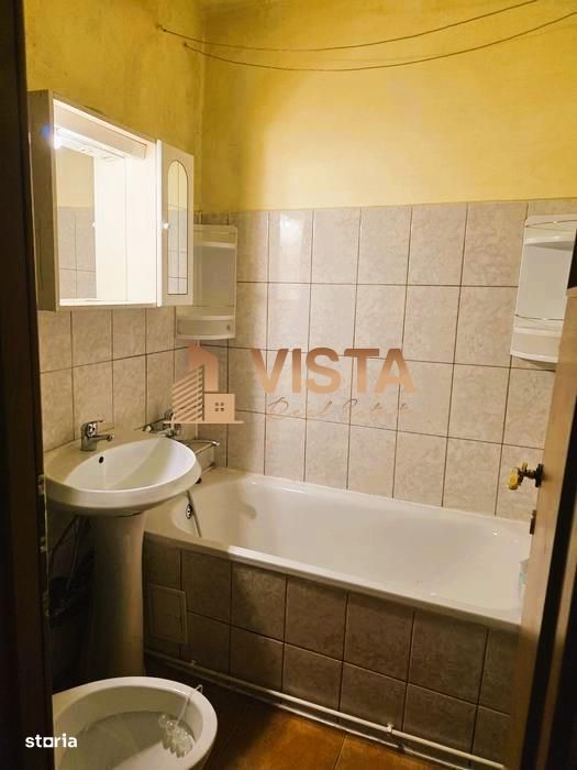 Apartament 2 camere, zona Florilor ,ideal pentru locuit sau investitie