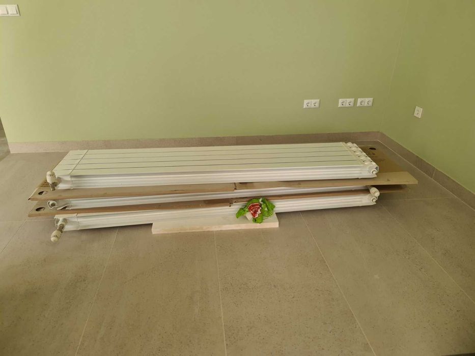 Радиатор вертикален алуминиев 3бр. Цена на глидер 50 EURO