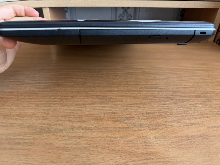 Ноутбук Asus б/у