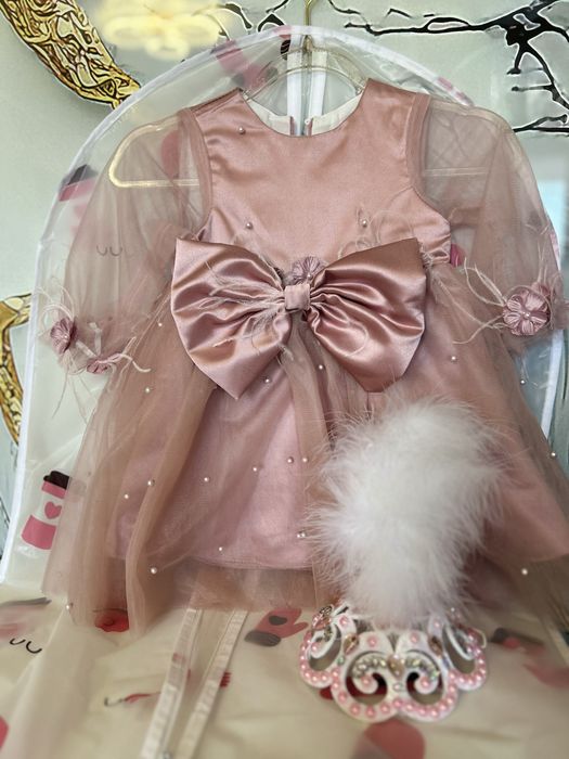 Продам платье для девочки 1-2года