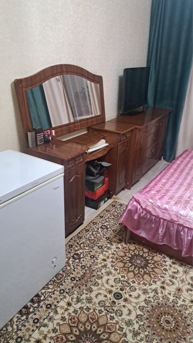 Спальный гарнитур б/у