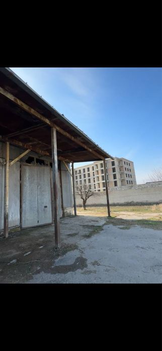 Nejiloy pomisheniya sotiladi adres Pastargom tuman Juma shaxri.