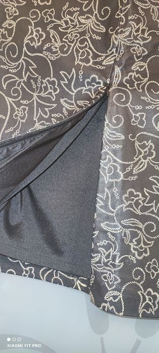 Reducere! Fustă piele naturală, 36