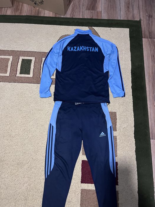 форма сборная Казахстана