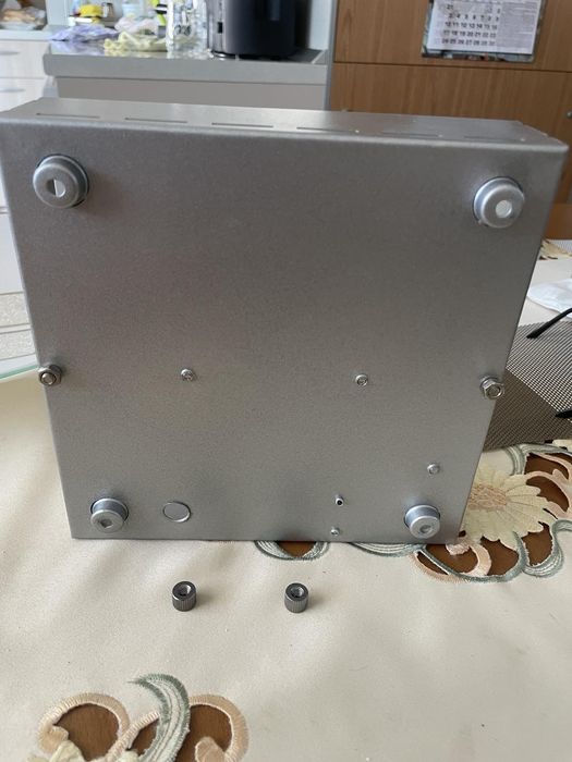Продавам нов Италиански пладфон 25€
