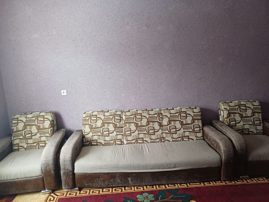 Диван 2 кресло сатылады