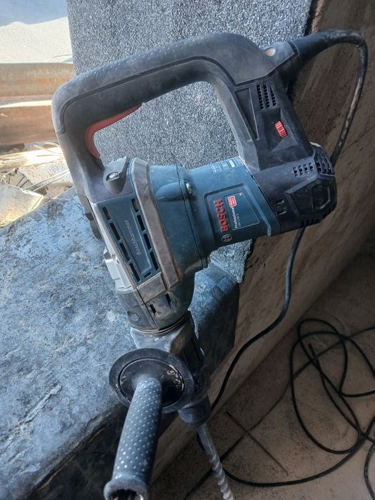 Перфоратор bosch