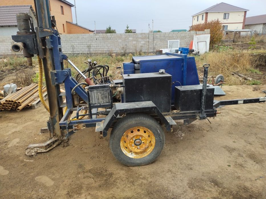 Малогаваритная буравая установка