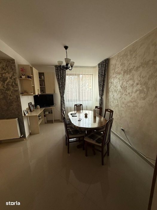 Vila tip Duplex , gata de mutat!