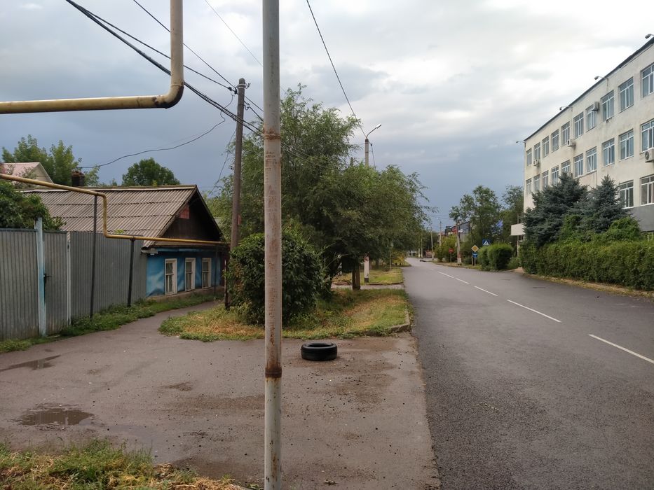 Продаётся участок земли с двумя домами!