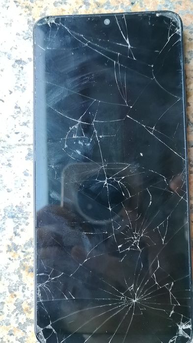 Samsung a06 разбит экран