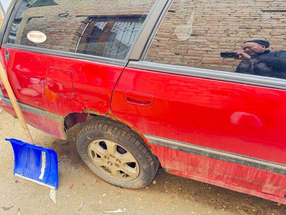 Продам машину субару