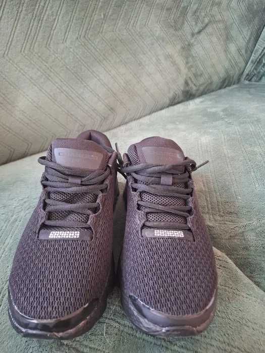 Маратонки Under Armour